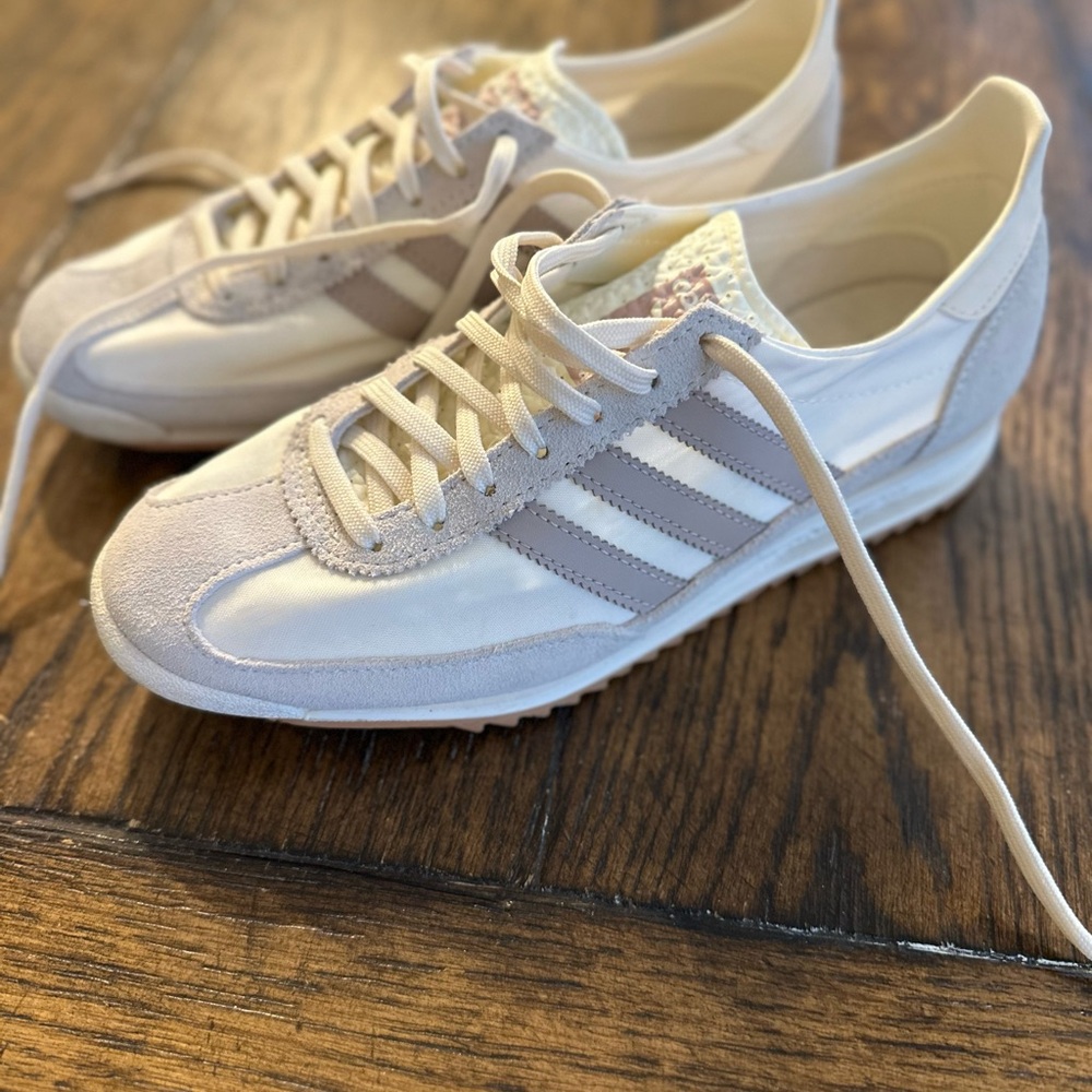Adidas’s SL 72 OG SHOES